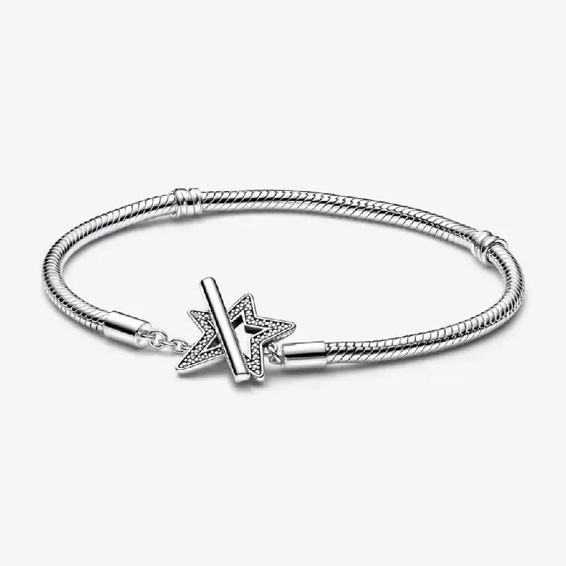 PANDORA : Pandora Moments Asymmetric Star T-bar Snake Chain Bracelet