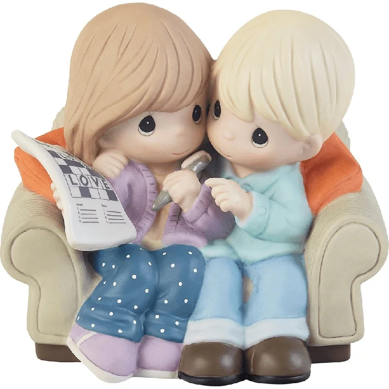 Precious Moments : Love Is The Answer Figurine